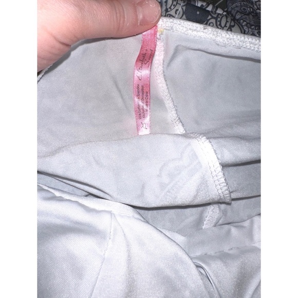 Black and white embellished halter dress - Picture 4 of 4